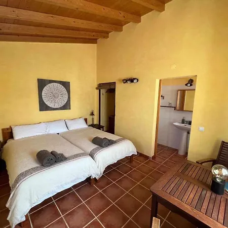 Casa Presente 3* 卡拉帕泰拉