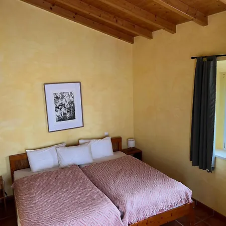 Πανσιόν Casa Presente 3*